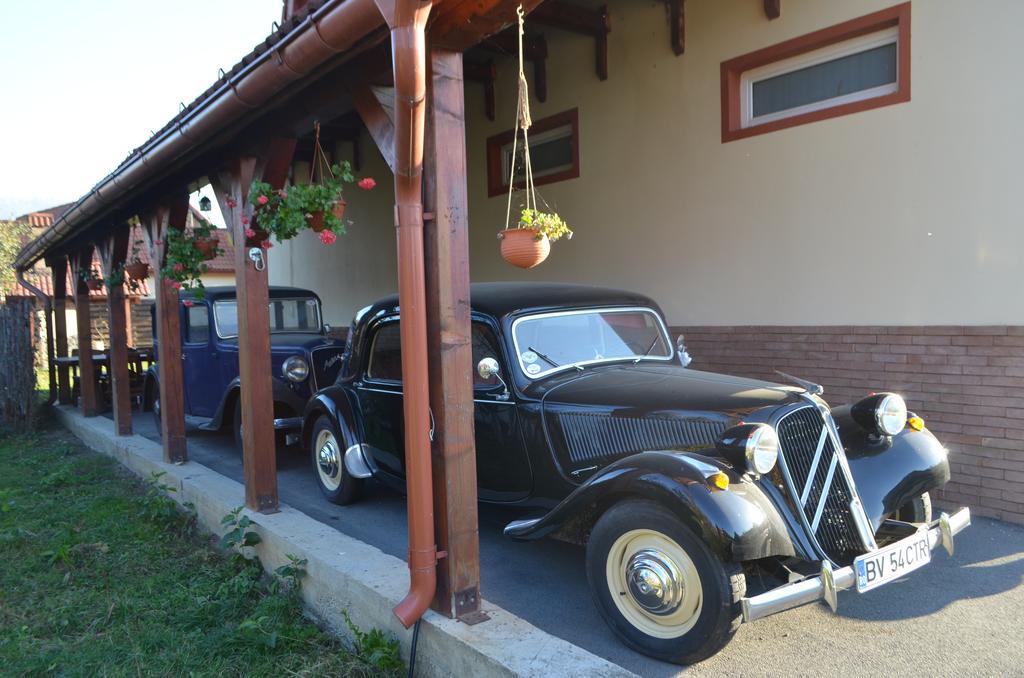 Vila Old Cars كريستيان المظهر الخارجي الصورة